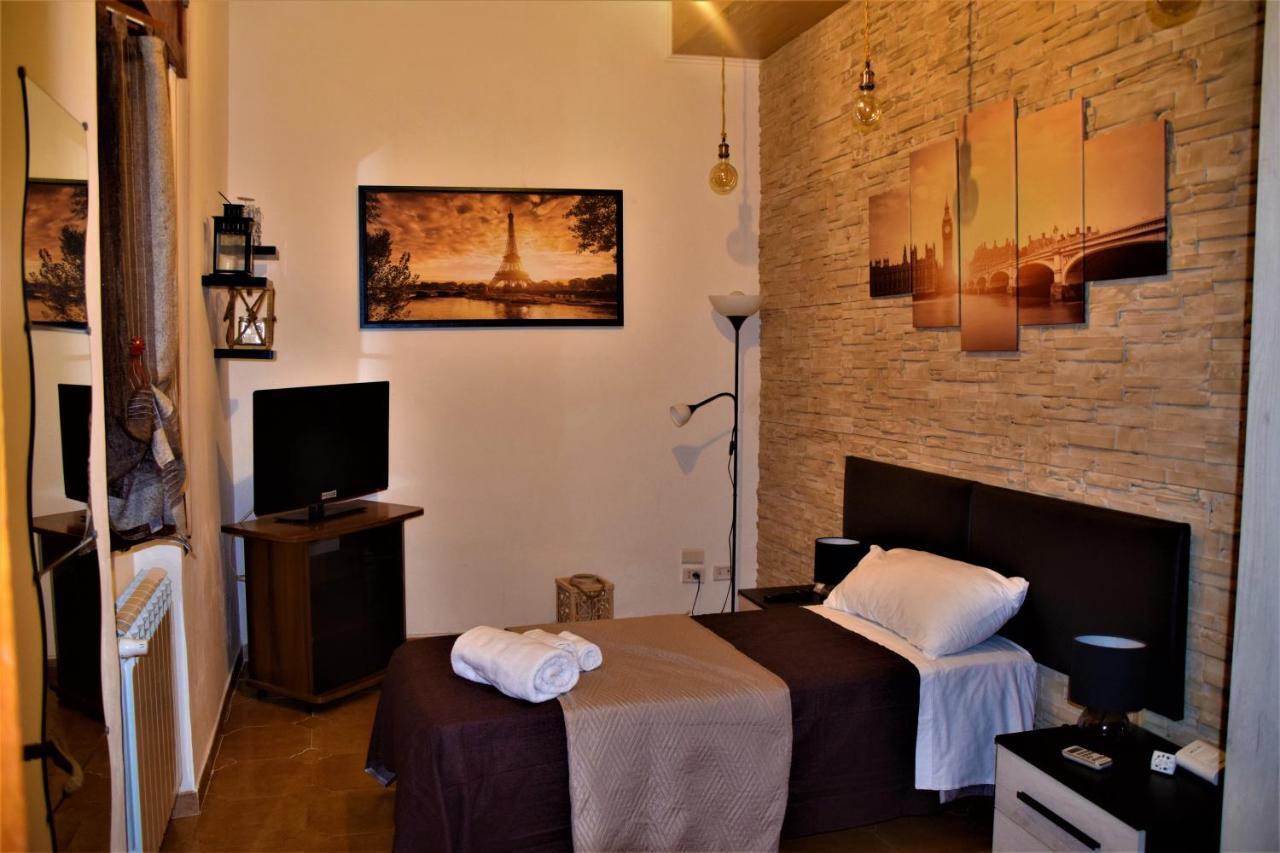 David'S & Family Apartmnt Fiumicino Eksteriør billede